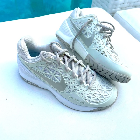 Nike Shoes Mike Dragon Tennis Shoes Womens Size 65 Poshmark